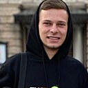 Макс, 25 лет
