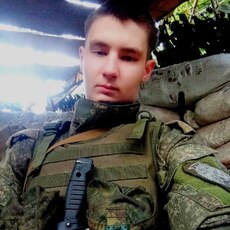 Фотография мужчины Дмитрий, 22 года из г. Кострома