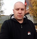 Макс, 44 года