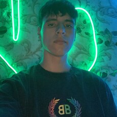 Фотография мужчины Artyom, 22 года из г. Южно-Сахалинск