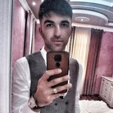 Фотография мужчины Farrukh, 28 лет из г. Сергиев Посад