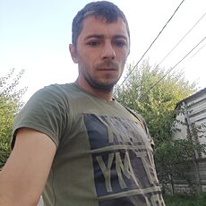 Фотография мужчины Potecaru, 32 года из г. Roșiorii De Vede