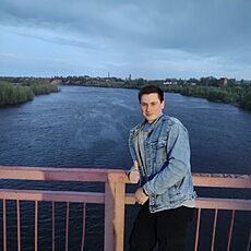 Фотография мужчины Олег, 24 года из г. Тюмень