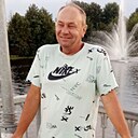 Анатолий, 61 год