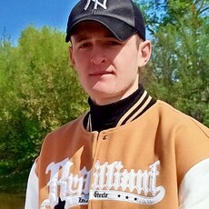 Фотография мужчины Parviz, 20 лет из г. Гагарин