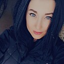 София, 32 года