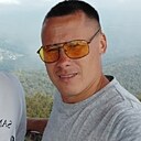 Максим, 33 года