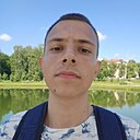 Денис, 24 года