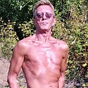 Август, 52 года