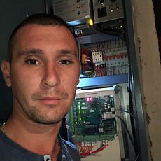 Фотография мужчины Алексей, 28 лет из г. Екатеринбург