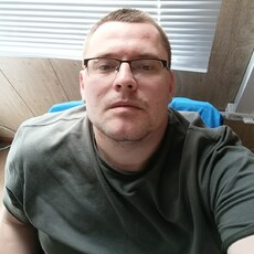 Фотография мужчины Максим, 30 лет из г. Охотск