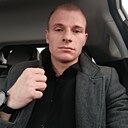 Олег, 33 года