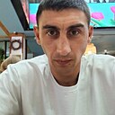 Игорь, 33 года