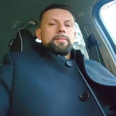Фотография мужчины Viktor, 38 лет из г. Франкфурт-на-Майне