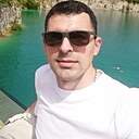 Aram, 33 года
