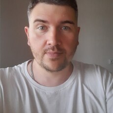 Фотография мужчины Юрий, 35 лет из г. Санкт-Петербург