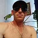 Виктор, 44 года