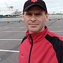 Денис, 33 года