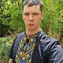 Женя, 33 года