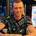 Виктор, 33 года