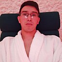 Адильхан, 33 года