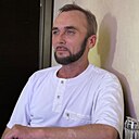 Муаммар Хазари, 57 лет