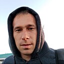 Олег Васильев, 34 года