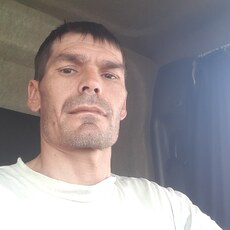 Фотография мужчины Валерий, 44 года из г. Жигулевск