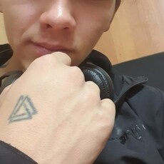 Фотография мужчины Руслан Юрьев, 22 года из г. Магистральный