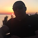 Виктор, 46 лет