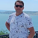 Ник Отлай, 47 лет