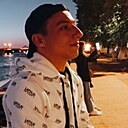 Олег, 24 года