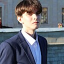 Михаил, 22 года