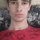 Артём, 21 год