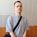 Денис, 23 года