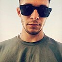 Михаил, 23 года