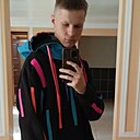 Макс, 22 года