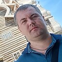 Михаил, 34 года