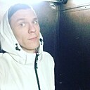 Антон, 33 года