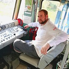 Фотография мужчины Олег, 31 год из г. Ростов Великий