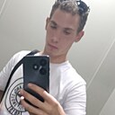 Виктор, 21 год