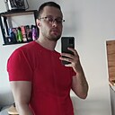 Денис, 33 года