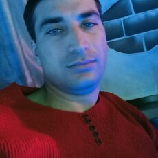 Фотография мужчины Арам, 37 лет из г. Серов