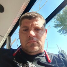 Фотография мужчины Юрий, 38 лет из г. Саратов