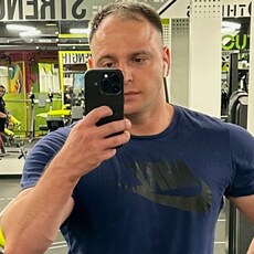 Фотография мужчины Aleksandr, 33 года из г. Санкт-Петербург