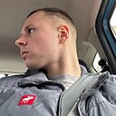 Максим, 22 года