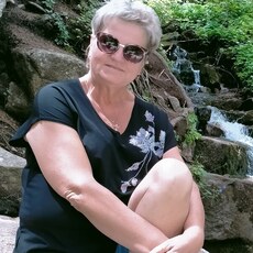 Фотография девушки Елена, 65 лет из г. Новосибирск