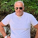 Юксел, 46 лет