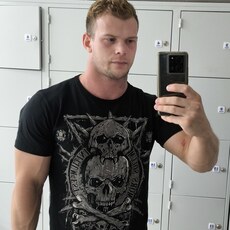 Фотография мужчины Валера, 37 лет из г. Омск