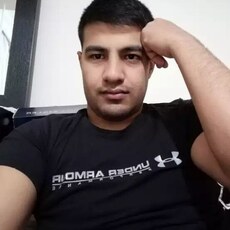 Фотография мужчины Serdar, 30 лет из г. Варшава